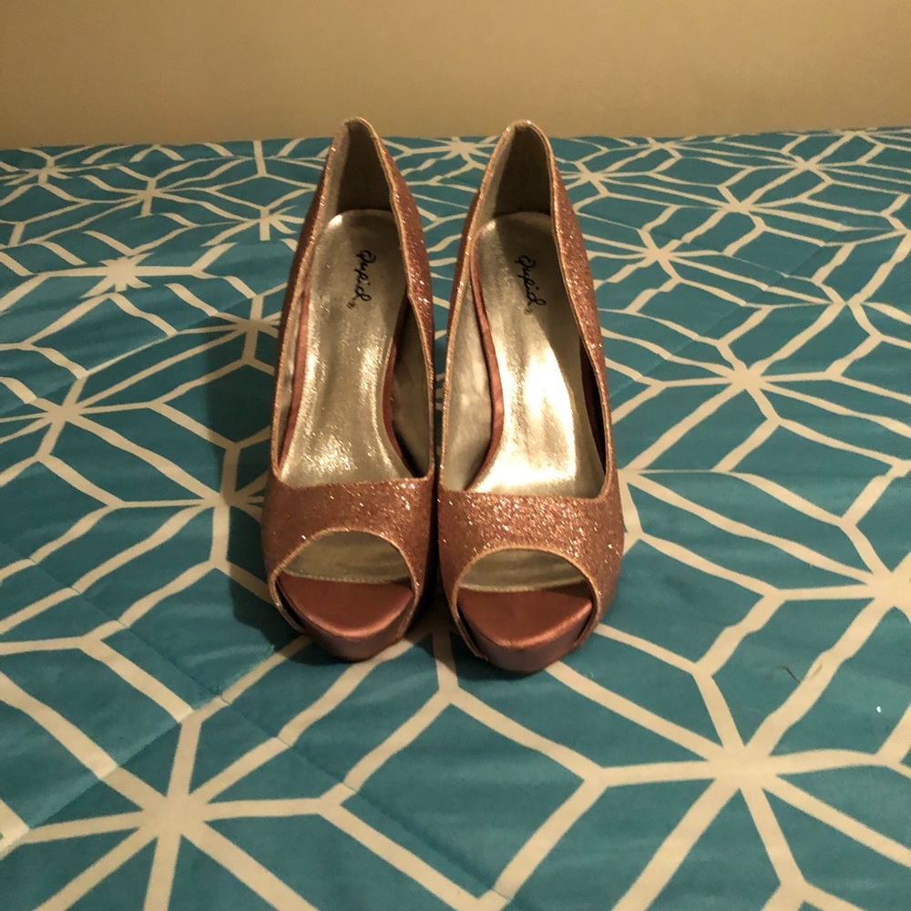 Champagne Sparkle Heels